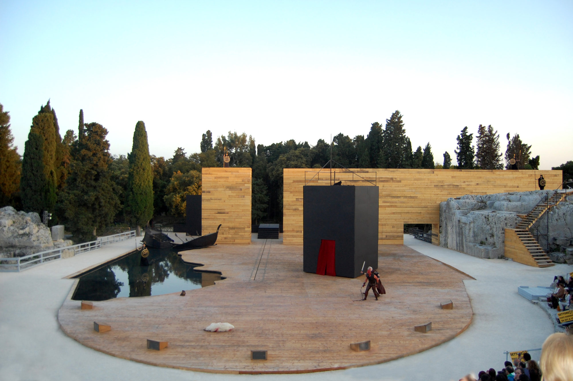 Stage designs for the Greek Theater of Syracusa - Garcés - de Seta - Bonet