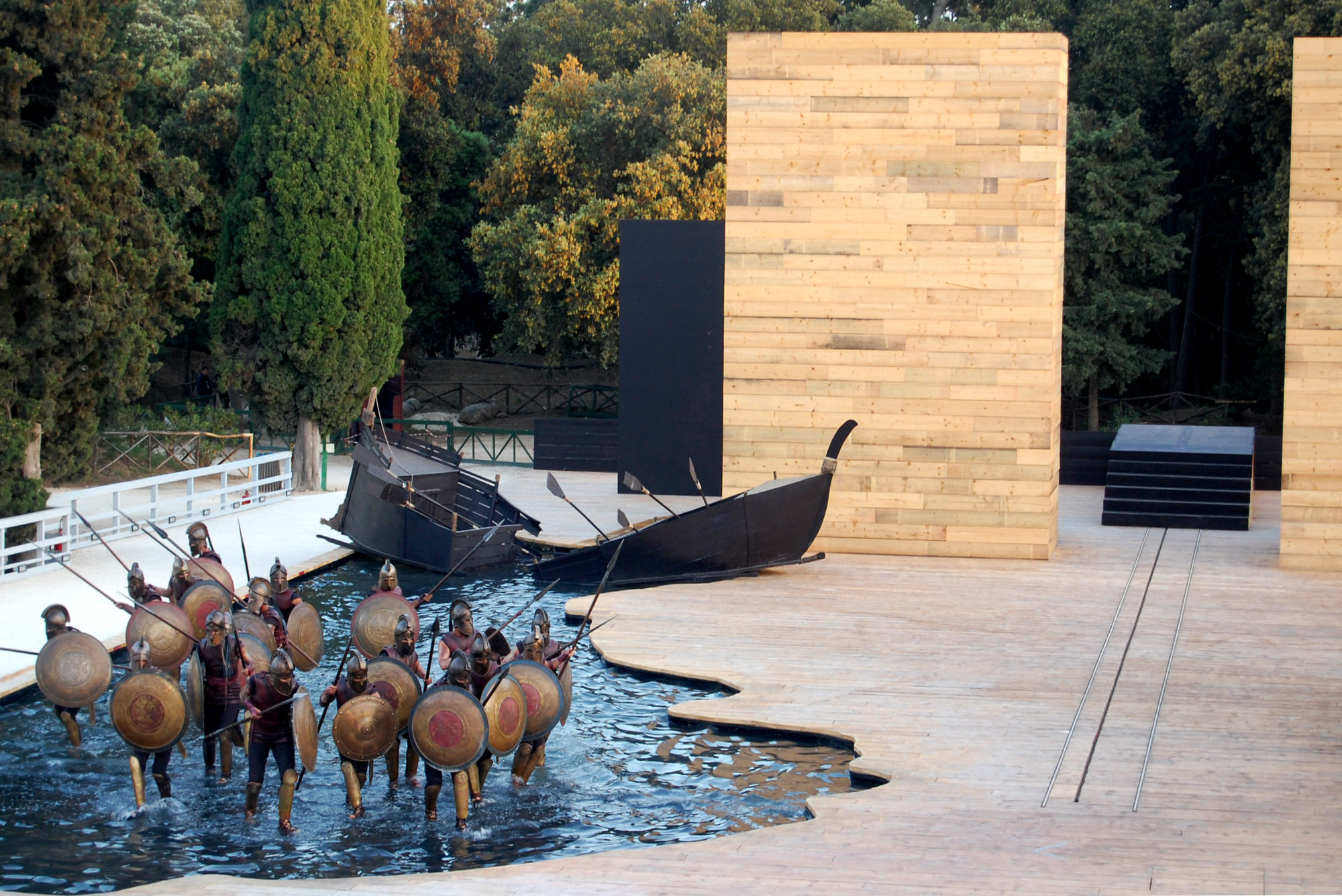 Escenografías para el Teatro Griego de Siracusa - Garcés - de Seta - Bonet