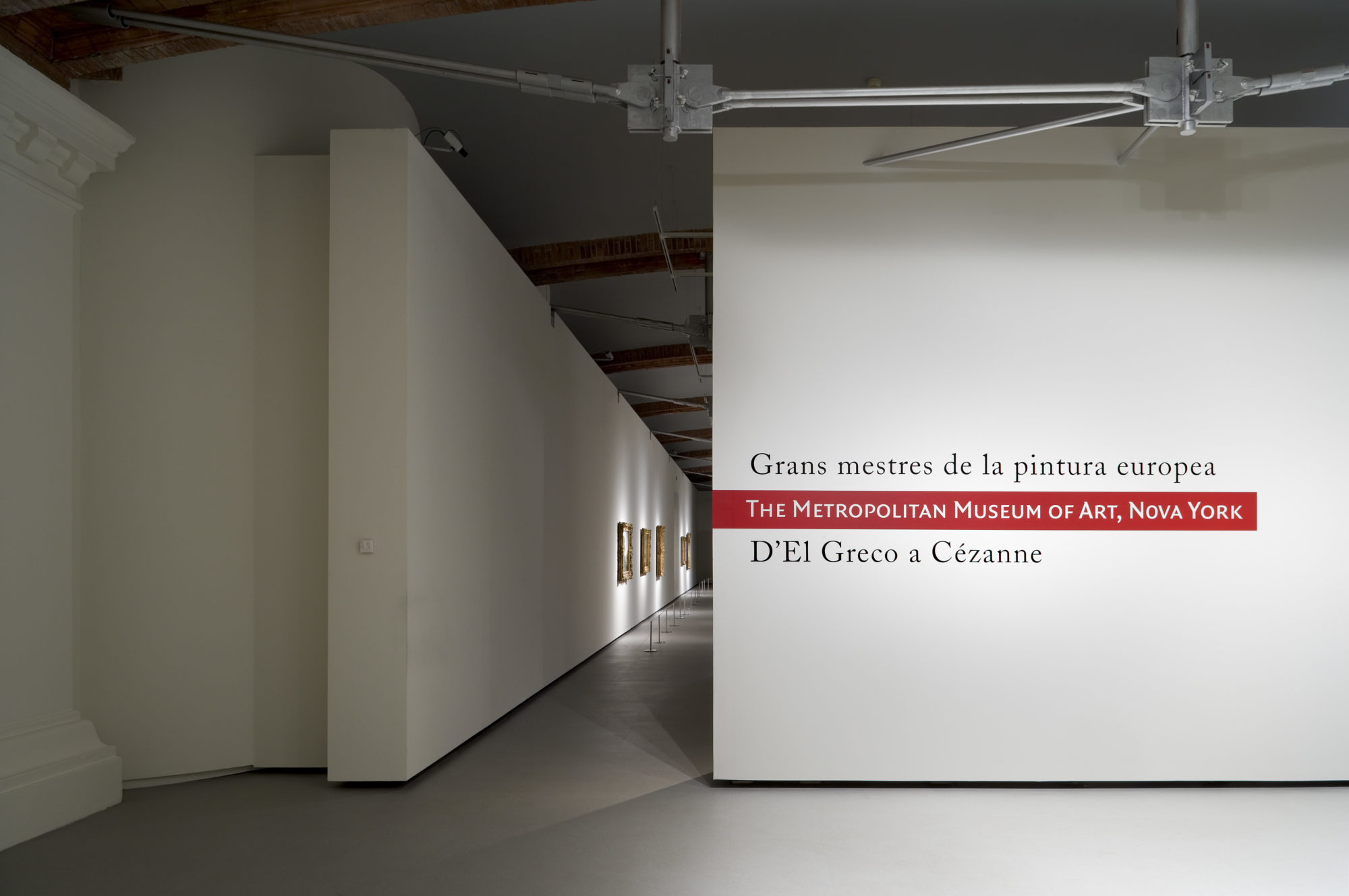 Salle d’expositions temporaires au Musée National d’Art de Catalogne - Garcés - de Seta - Bonet