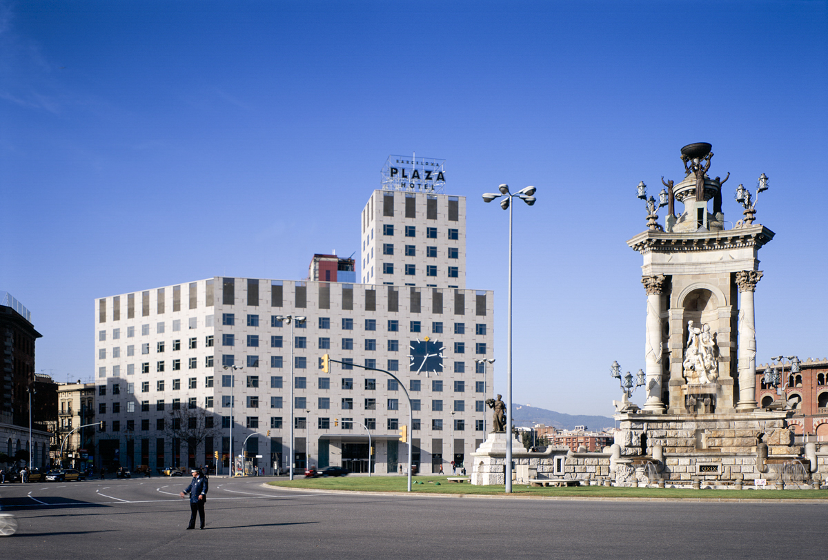 Hôtel Plaza - Garcés - de Seta - Bonet