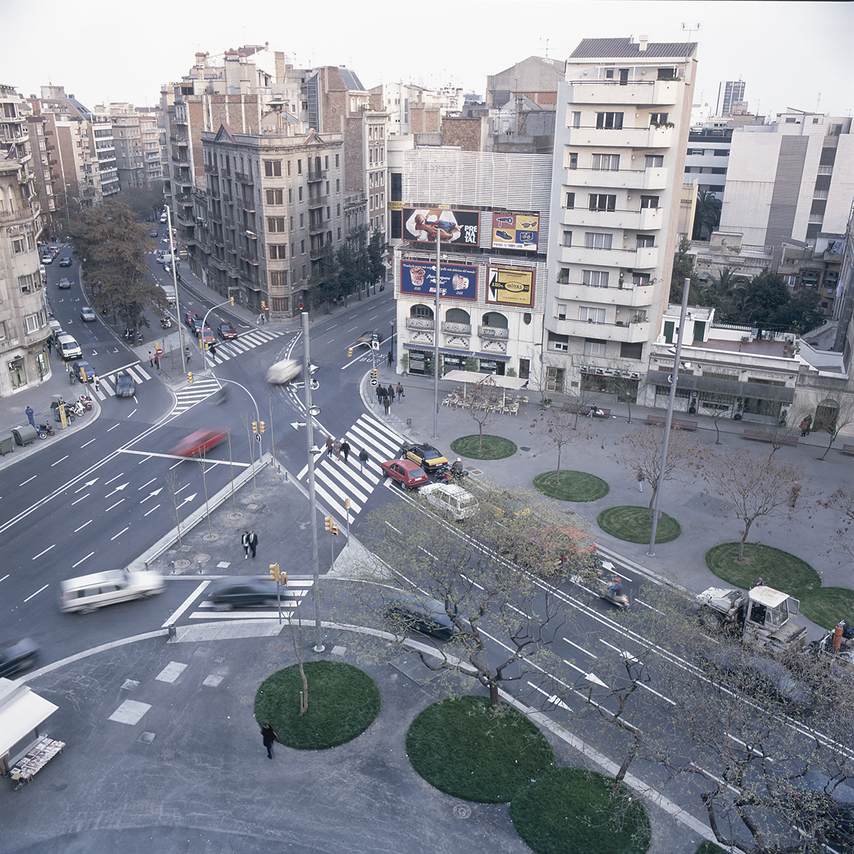 Reorganization Plaça Molina - Garcés - de Seta - Bonet