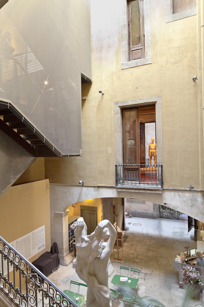 Museo Europeo de Arte Moderno, Palacio Gomis - Garcés - de Seta - Bonet